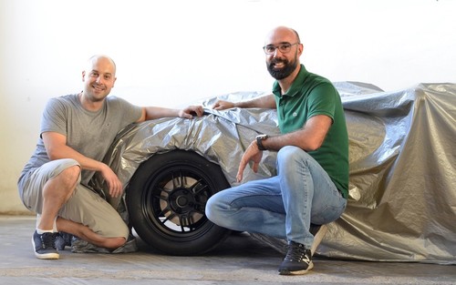 PREMIERE MONDIALE GORGONA CARS